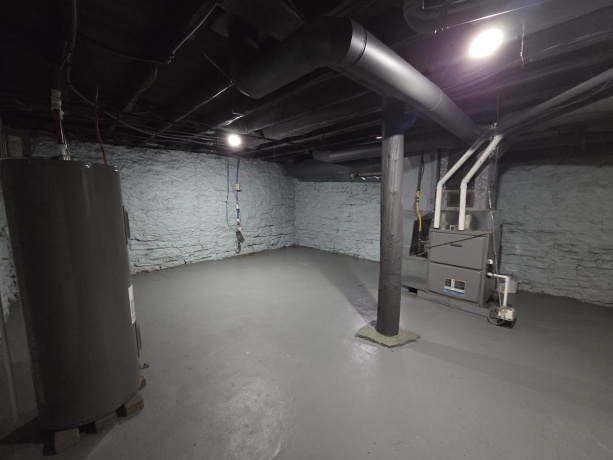 313 6th, DIXON, Illinois 61021, 3 Bedrooms Bedrooms, ,2 BathroomsBathrooms,House,For Sale,6th,202600838