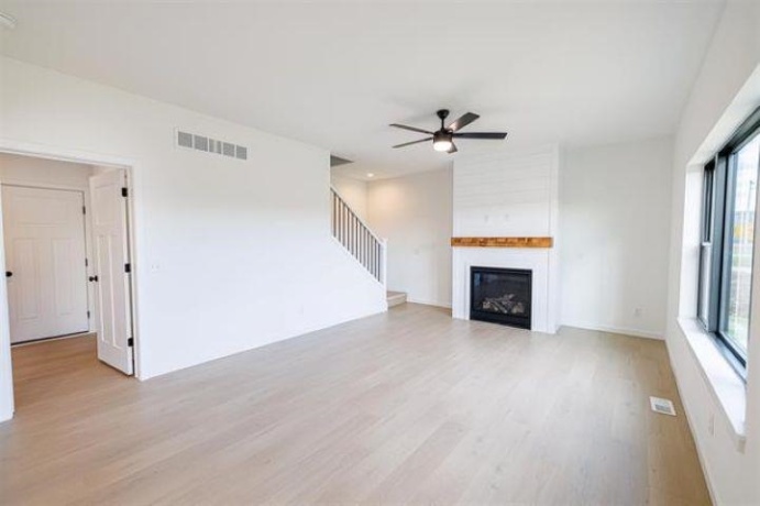 14192 Prairie Commons, SOUTH BELOIT, Illinois 61080, 4 Bedrooms Bedrooms, ,2 BathroomsBathrooms,House,For Sale,Prairie Commons,202600843