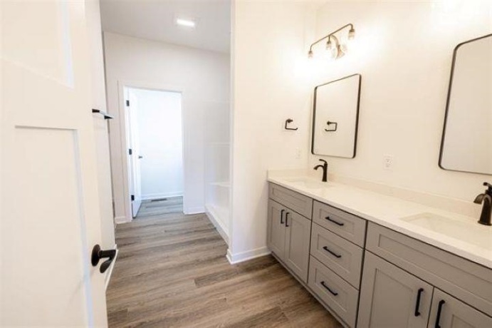 14200 Prairie Commons, SOUTH BELOIT, Illinois 61080, 3 Bedrooms Bedrooms, ,2 BathroomsBathrooms,House,For Sale,Prairie Commons,202600844