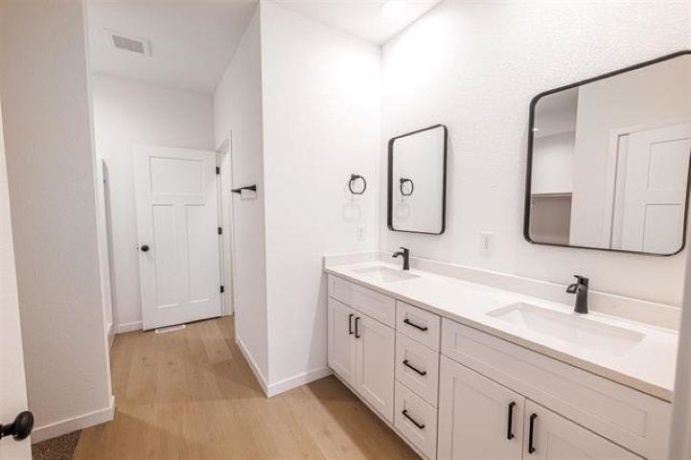 14212 Prairie Commons, SOUTH BELOIT, Illinois 61080, 3 Bedrooms Bedrooms, ,2 BathroomsBathrooms,House,For Sale,Prairie Commons,202600847