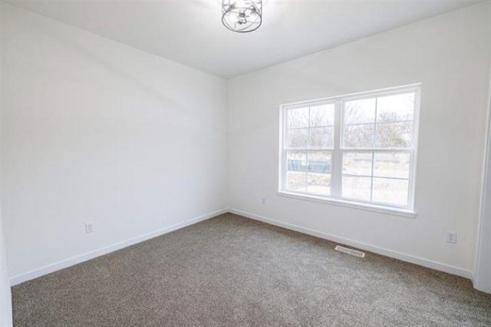 14212 Prairie Commons, SOUTH BELOIT, Illinois 61080, 3 Bedrooms Bedrooms, ,2 BathroomsBathrooms,House,For Sale,Prairie Commons,202600847