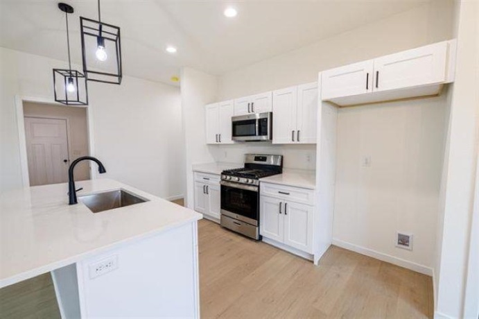 14212 Prairie Commons, SOUTH BELOIT, Illinois 61080, 3 Bedrooms Bedrooms, ,2 BathroomsBathrooms,House,For Sale,Prairie Commons,202600847