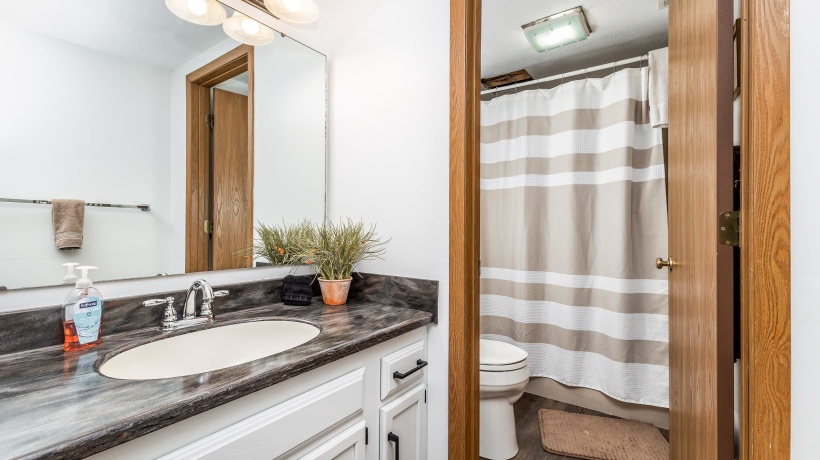 23 Oak Glen, GALENA, Illinois 61036, 2 Bedrooms Bedrooms, ,2 BathroomsBathrooms,Condominium,For Sale,Oak Glen,202600841