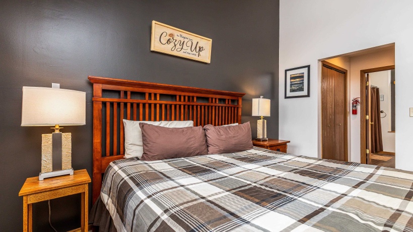 23 Oak Glen, GALENA, Illinois 61036, 2 Bedrooms Bedrooms, ,2 BathroomsBathrooms,Condominium,For Sale,Oak Glen,202600841