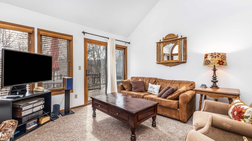 23 Oak Glen, GALENA, Illinois 61036, 2 Bedrooms Bedrooms, ,2 BathroomsBathrooms,Condominium,For Sale,Oak Glen,202600841