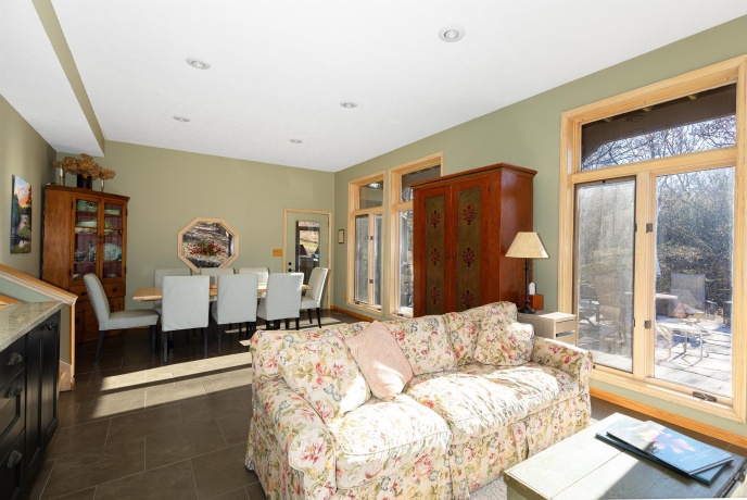 32 Tanager, GALENA, Illinois 61036, 4 Bedrooms Bedrooms, ,4 BathroomsBathrooms,House,For Sale,Tanager,202600849