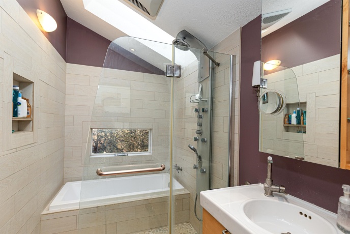 32 Tanager, GALENA, Illinois 61036, 4 Bedrooms Bedrooms, ,4 BathroomsBathrooms,House,For Sale,Tanager,202600849