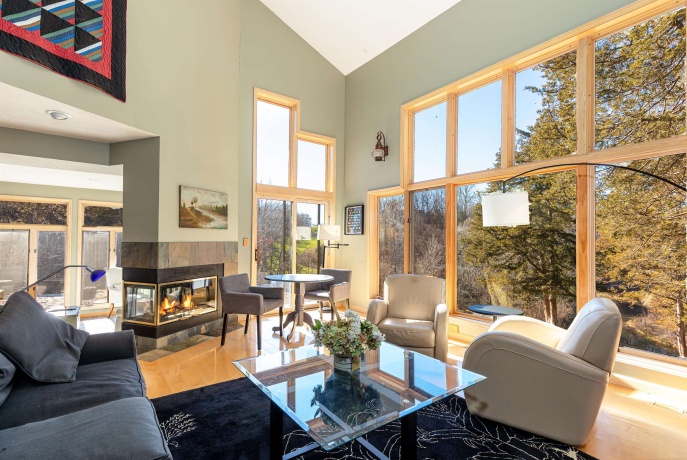 32 Tanager, GALENA, Illinois 61036, 4 Bedrooms Bedrooms, ,4 BathroomsBathrooms,House,For Sale,Tanager,202600849