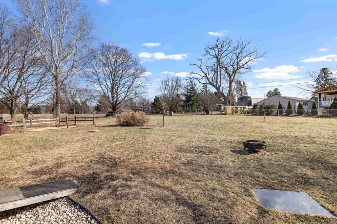 5860 Kirkwood, ROCKFORD, Illinois 61109, 4 Bedrooms Bedrooms, ,1 BathroomBathrooms,House,For Sale,Kirkwood,202600850