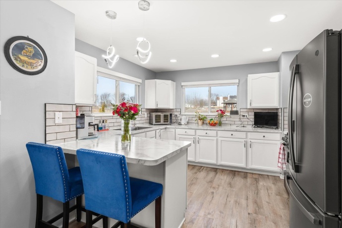 1101 Lindsay, JOLIET, Illinois 60431, 4 Bedrooms Bedrooms, ,3 BathroomsBathrooms,House,For Sale,Lindsay,202600664