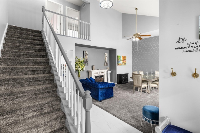 1101 Lindsay, JOLIET, Illinois 60431, 4 Bedrooms Bedrooms, ,3 BathroomsBathrooms,House,For Sale,Lindsay,202600664