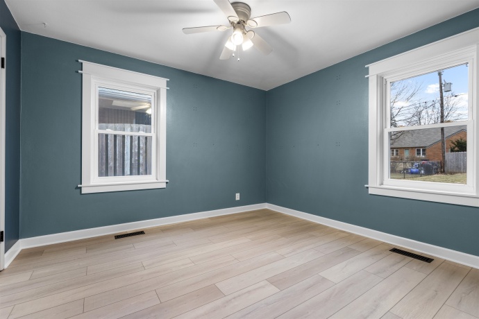 732 James, ROCKFORD, Illinois 61107, 2 Bedrooms Bedrooms, ,1 BathroomBathrooms,House,For Sale,James,202600851