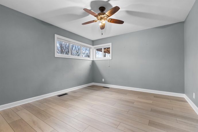 732 James, ROCKFORD, Illinois 61107, 2 Bedrooms Bedrooms, ,1 BathroomBathrooms,House,For Sale,James,202600851