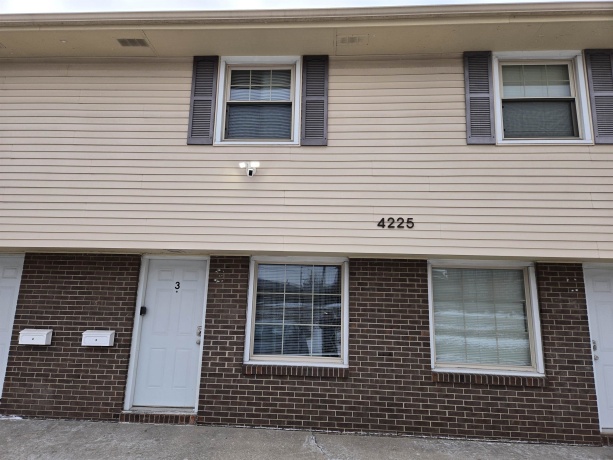4225-4229 Harrison, ROCKFORD, Illinois 61108, ,5+ Units,For Sale,Harrison,202600856