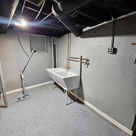 945 NORTH, ROCKFORD, Illinois 61103, 3 Bedrooms Bedrooms, ,2 BathroomsBathrooms,House,For Sale,NORTH,202600859