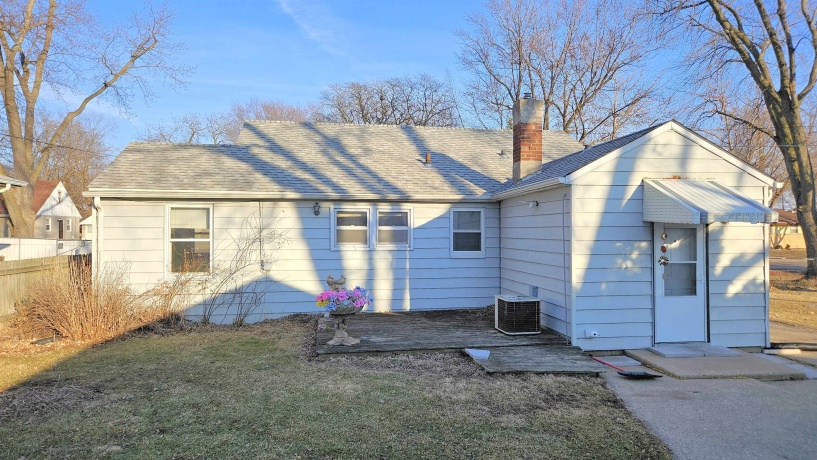 3424 Robey, ROCKFORD, Illinois 61103, 3 Bedrooms Bedrooms, ,1 BathroomBathrooms,House,For Sale,Robey,202600863