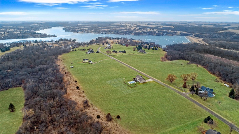 28-12 Lake Carroll, LAKE CARROLL, Illinois 61046, 3 Bedrooms Bedrooms, ,3 BathroomsBathrooms,House,For Sale,Lake Carroll,202507071