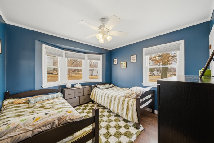 923 Institute, DIXON, Illinois 61021, 3 Bedrooms Bedrooms, ,2 BathroomsBathrooms,House,For Sale,Institute,202600867