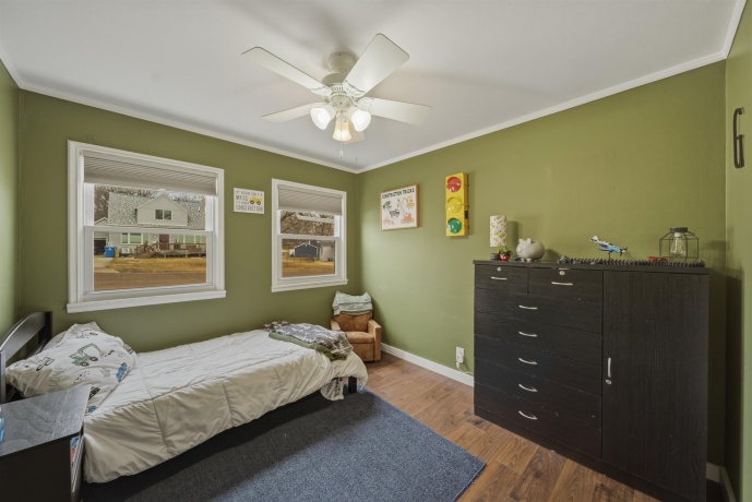 923 Institute, DIXON, Illinois 61021, 3 Bedrooms Bedrooms, ,2 BathroomsBathrooms,House,For Sale,Institute,202600867