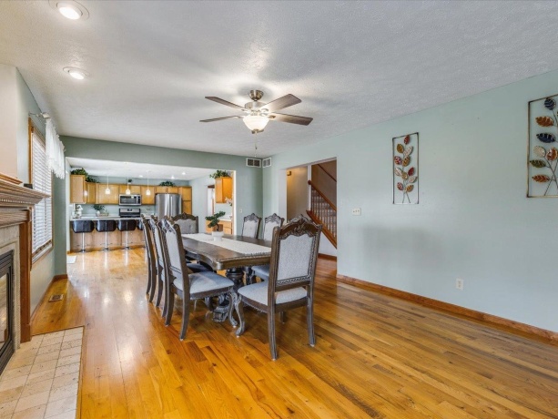 4593 Woodcrest, ROSCOE, Illinois 61073, 4 Bedrooms Bedrooms, ,2 BathroomsBathrooms,House,For Sale,Woodcrest,202600869