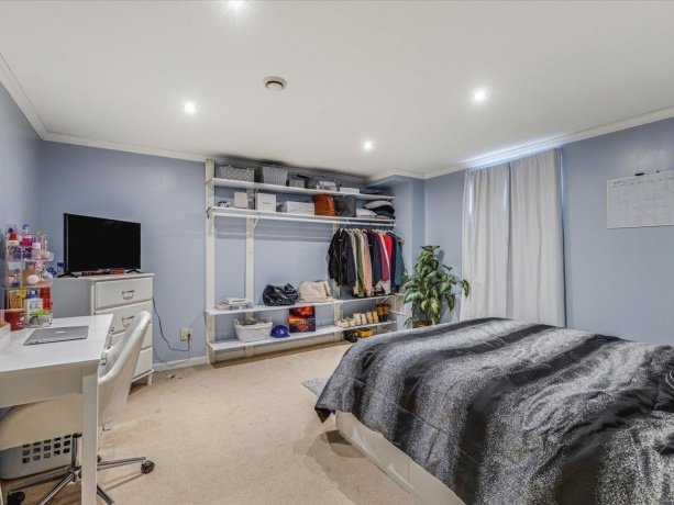 4593 Woodcrest, ROSCOE, Illinois 61073, 4 Bedrooms Bedrooms, ,2 BathroomsBathrooms,House,For Sale,Woodcrest,202600869