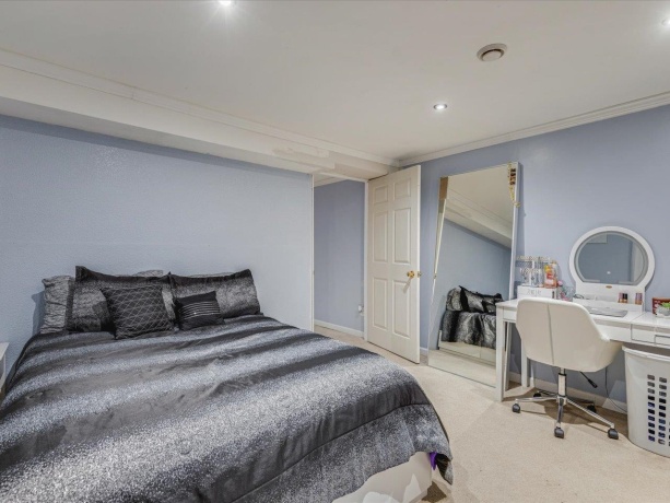 4593 Woodcrest, ROSCOE, Illinois 61073, 4 Bedrooms Bedrooms, ,2 BathroomsBathrooms,House,For Sale,Woodcrest,202600869