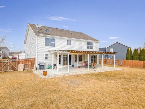 4593 Woodcrest, ROSCOE, Illinois 61073, 4 Bedrooms Bedrooms, ,2 BathroomsBathrooms,House,For Sale,Woodcrest,202600869