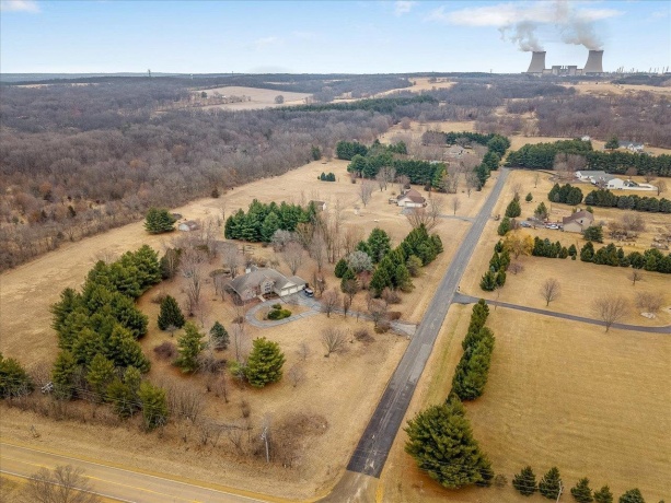 754 Equestrian Point, OREGON, Illinois 61061, 5 Bedrooms Bedrooms, ,3 BathroomsBathrooms,House,For Sale,Equestrian Point,202600874