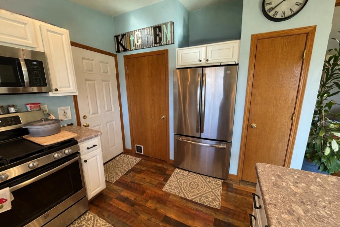 108 Lanark, LANARK, Illinois 61046, 3 Bedrooms Bedrooms, ,1 BathroomBathrooms,House,For Sale,Lanark,202600875