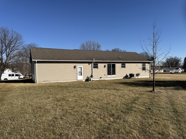 108 Lanark, LANARK, Illinois 61046, 3 Bedrooms Bedrooms, ,1 BathroomBathrooms,House,For Sale,Lanark,202600875