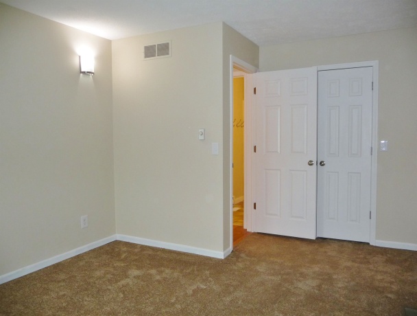 5301 Sandpiper Place, LOVES PARK, Illinois 61111, 2 Bedrooms Bedrooms, ,1 BathroomBathrooms,Condominium,For Sale,Sandpiper Place,202600876