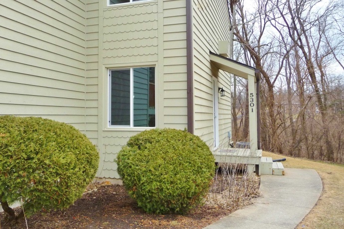 5301 Sandpiper Place, LOVES PARK, Illinois 61111, 2 Bedrooms Bedrooms, ,1 BathroomBathrooms,Condominium,For Sale,Sandpiper Place,202600876