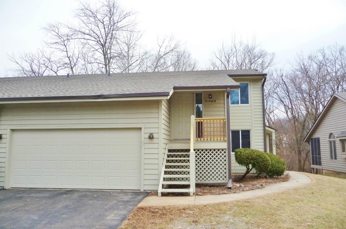 5303 Sandpiper Place, LOVES PARK, Illinois 61111, 2 Bedrooms Bedrooms, ,1 BathroomBathrooms,Condominium,For Sale,Sandpiper Place,202600877