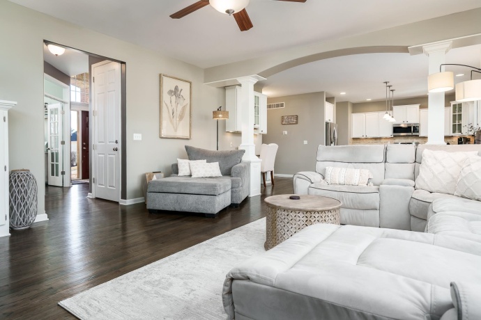 422 MAPLE LEAF, POPLAR GROVE, Illinois 61065, 5 Bedrooms Bedrooms, ,3 BathroomsBathrooms,House,For Sale,MAPLE LEAF,202600882