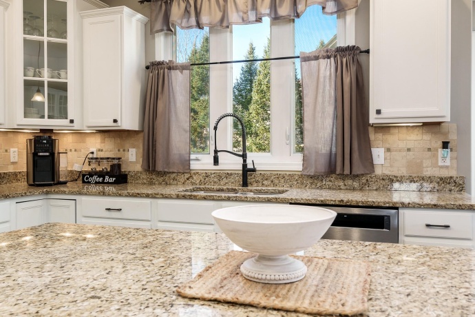 422 MAPLE LEAF, POPLAR GROVE, Illinois 61065, 5 Bedrooms Bedrooms, ,3 BathroomsBathrooms,House,For Sale,MAPLE LEAF,202600882