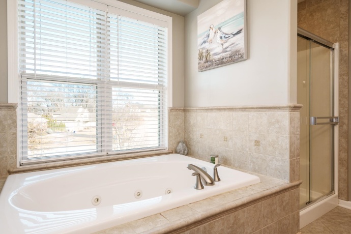 422 MAPLE LEAF, POPLAR GROVE, Illinois 61065, 5 Bedrooms Bedrooms, ,3 BathroomsBathrooms,House,For Sale,MAPLE LEAF,202600882