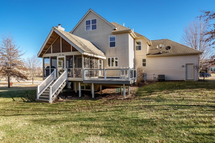 422 MAPLE LEAF, POPLAR GROVE, Illinois 61065, 5 Bedrooms Bedrooms, ,3 BathroomsBathrooms,House,For Sale,MAPLE LEAF,202600882