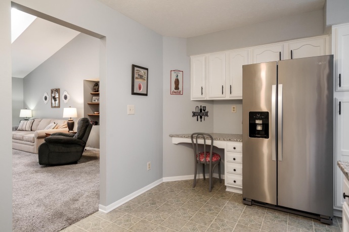 887 BELL SCHOOL, ROCKFORD, Illinois 61108, 2 Bedrooms Bedrooms, ,2 BathroomsBathrooms,Condominium,For Sale,BELL SCHOOL,202600881