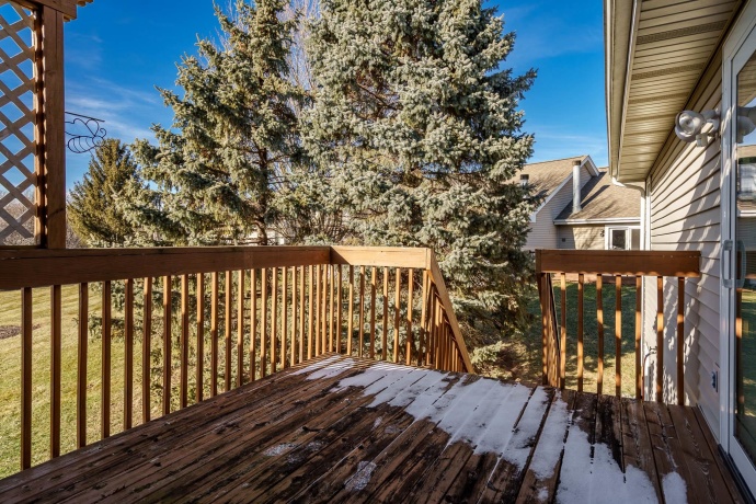 887 BELL SCHOOL, ROCKFORD, Illinois 61108, 2 Bedrooms Bedrooms, ,2 BathroomsBathrooms,Condominium,For Sale,BELL SCHOOL,202600881