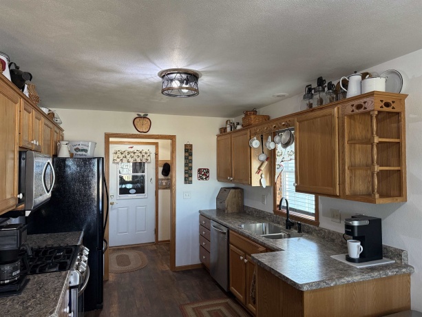 633 Park View, PECATONICA, Illinois 61063, 2 Bedrooms Bedrooms, ,3 BathroomsBathrooms,Condominium,For Sale,Park View,202600883