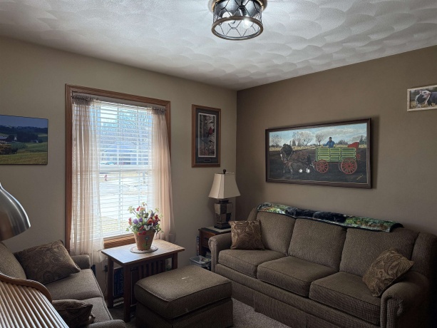 633 Park View, PECATONICA, Illinois 61063, 2 Bedrooms Bedrooms, ,3 BathroomsBathrooms,Condominium,For Sale,Park View,202600883