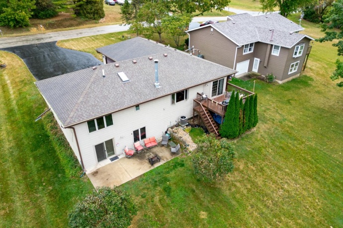 1397 Pier, LAKE SUMMERSET, Illinois 61019, 3 Bedrooms Bedrooms, ,2 BathroomsBathrooms,House,For Sale,Pier,202506424