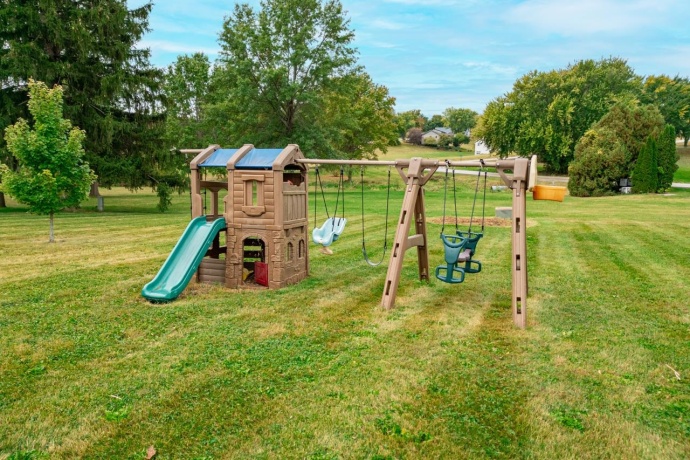 1397 Pier, LAKE SUMMERSET, Illinois 61019, 3 Bedrooms Bedrooms, ,2 BathroomsBathrooms,House,For Sale,Pier,202506424