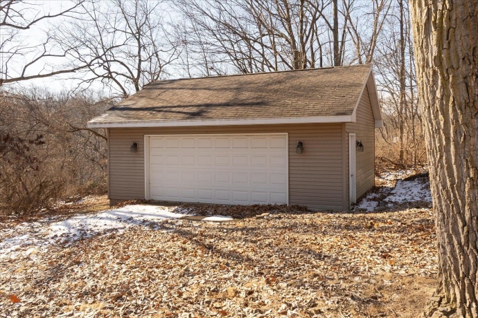 605 Sherwood, Princeton, Illinois 61356, 3 Bedrooms Bedrooms, ,3 BathroomsBathrooms,House,For Sale,Sherwood,202600884