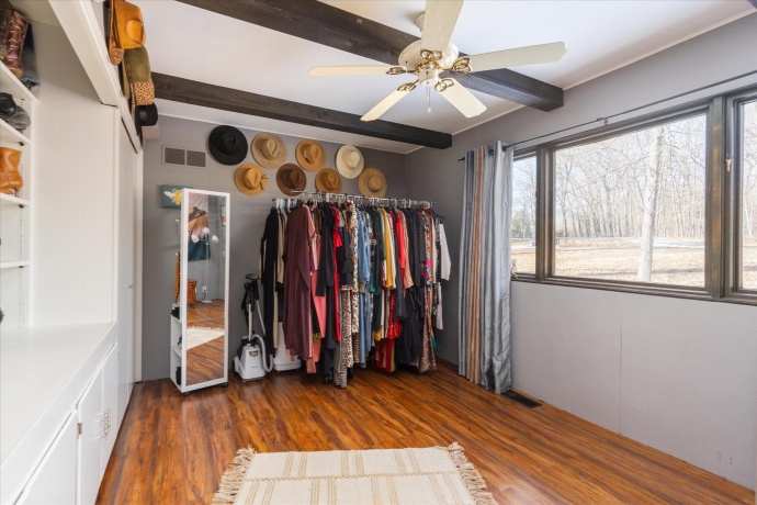 605 Sherwood, Princeton, Illinois 61356, 3 Bedrooms Bedrooms, ,3 BathroomsBathrooms,House,For Sale,Sherwood,202600884