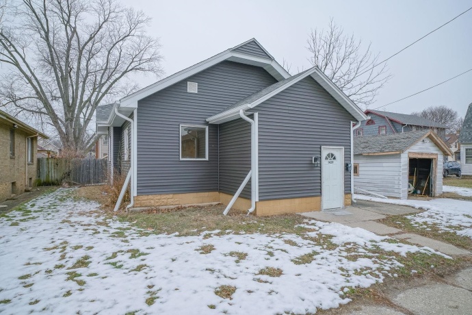 1428 North, ROCKFORD, Illinois 61103, 3 Bedrooms Bedrooms, ,2 BathroomsBathrooms,House,For Sale,North,202600885