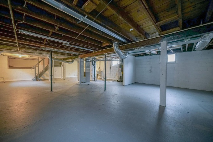 1428 North, ROCKFORD, Illinois 61103, 3 Bedrooms Bedrooms, ,2 BathroomsBathrooms,House,For Sale,North,202600885