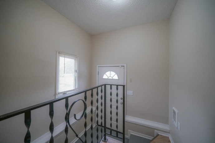 1428 North, ROCKFORD, Illinois 61103, 3 Bedrooms Bedrooms, ,2 BathroomsBathrooms,House,For Sale,North,202600885