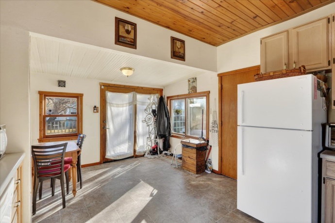 825 Harlem, MACHESNEY PARK, Illinois 61115, 4 Bedrooms Bedrooms, ,1 BathroomBathrooms,House,For Sale,Harlem,202600886