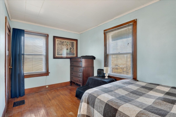 825 Harlem, MACHESNEY PARK, Illinois 61115, 4 Bedrooms Bedrooms, ,1 BathroomBathrooms,House,For Sale,Harlem,202600886